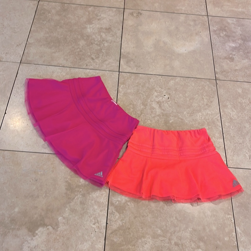 Two super cute work-out skirts.